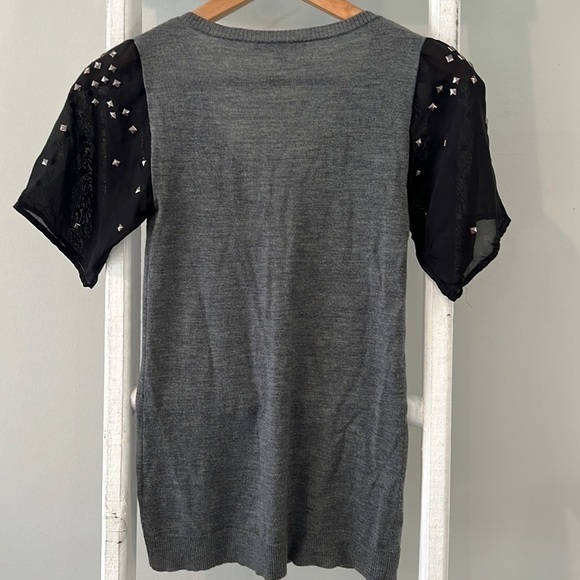 Nanette Lepore V-neck sweater with studded chiffon sleeves size XS - Picture 7 of 8